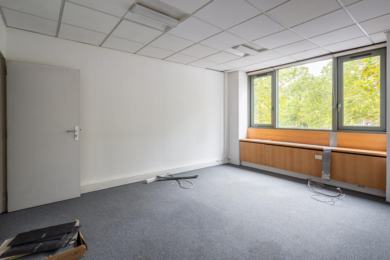 Bureau Paris 478m² Location bureau Paris OLBUR2101922 8